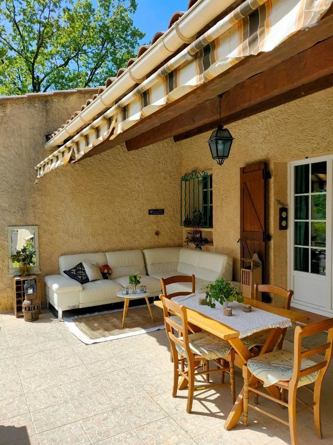 Villa Les Chariotins Draguignan Eksteriør billede